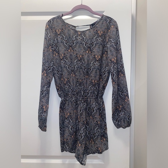 one clothing Pants - Chic Paisley Long Sleeve Romper